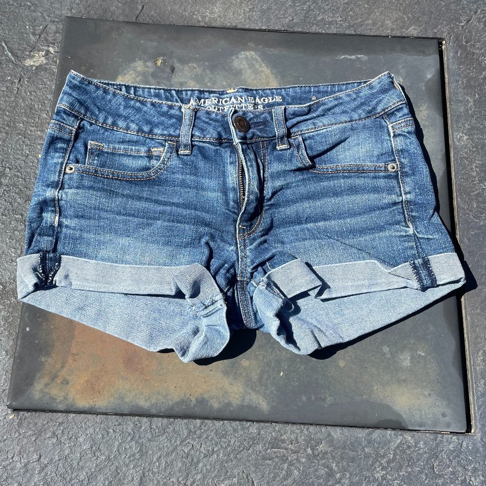 American Eagle Stretch Shorts - Picture 1 of 4